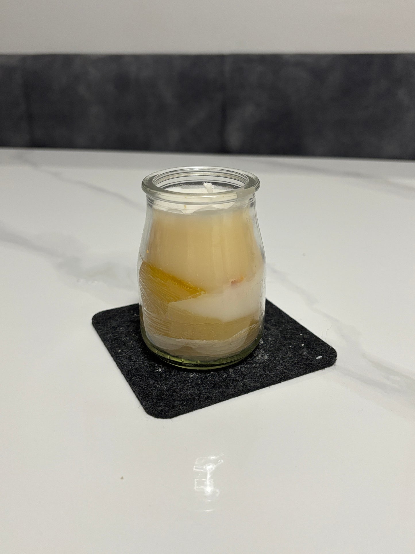 Kerze im Glas