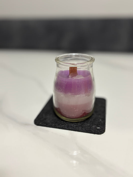 Glaskerze mit Holzdocht